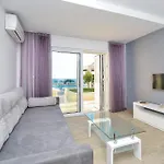 Amazing In Apartment *