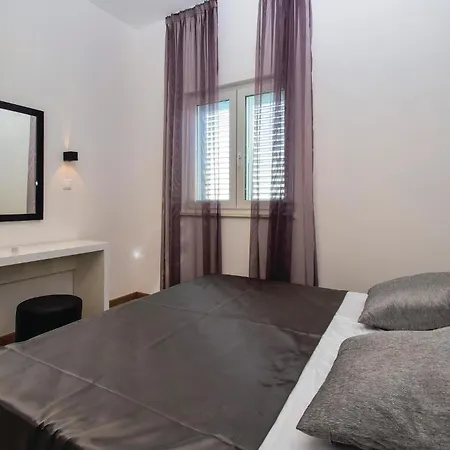 Amazing In Rogoznica With Sauna Apartment *