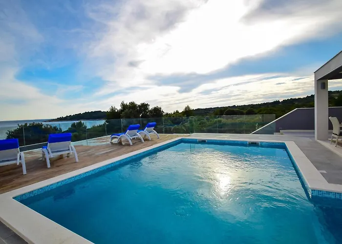 Appartement Amazing In Rogoznica (Sibenik-Knin)